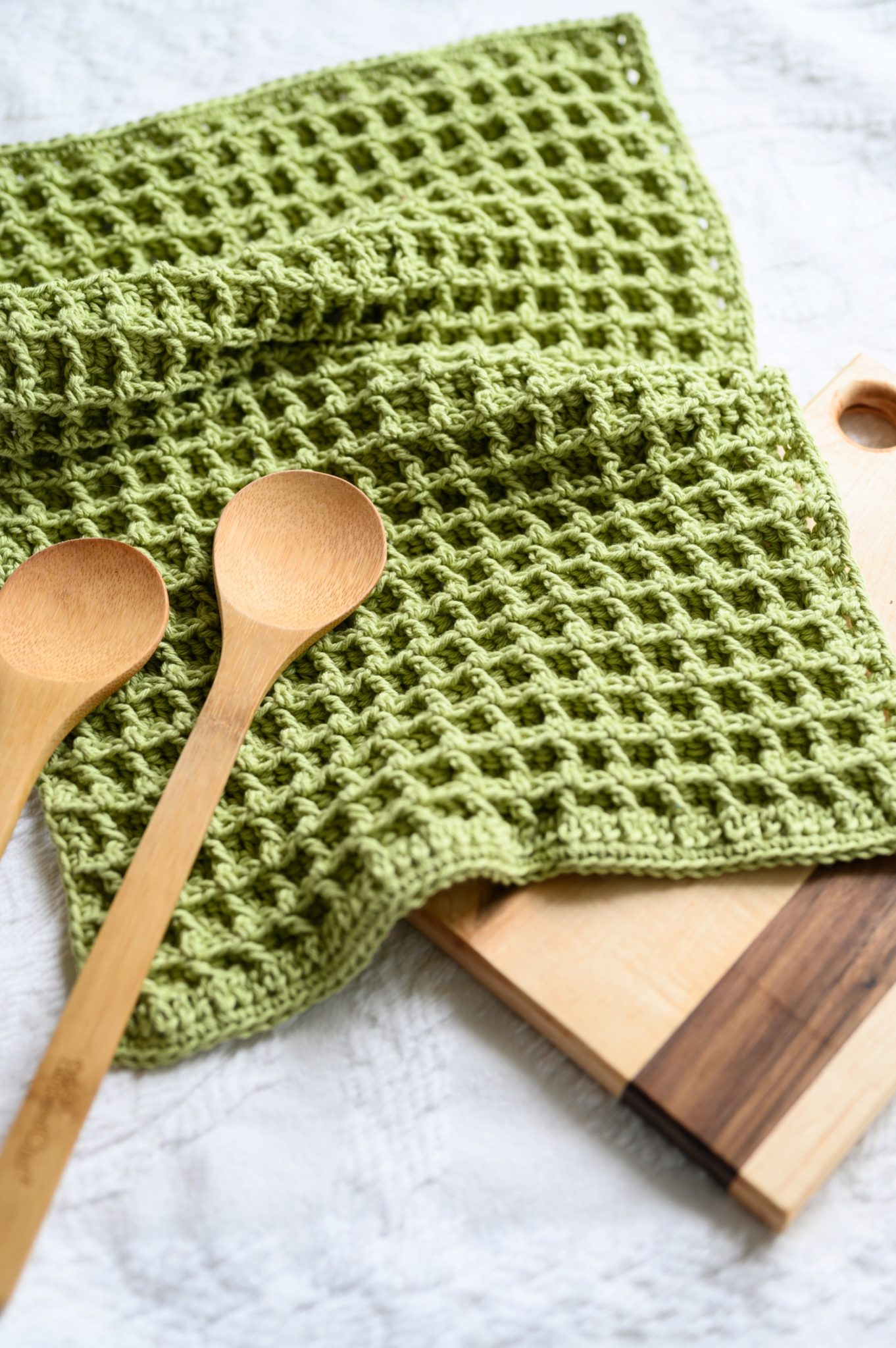 Free Crochet Pattern: Dishie Towel - Woods and Wool