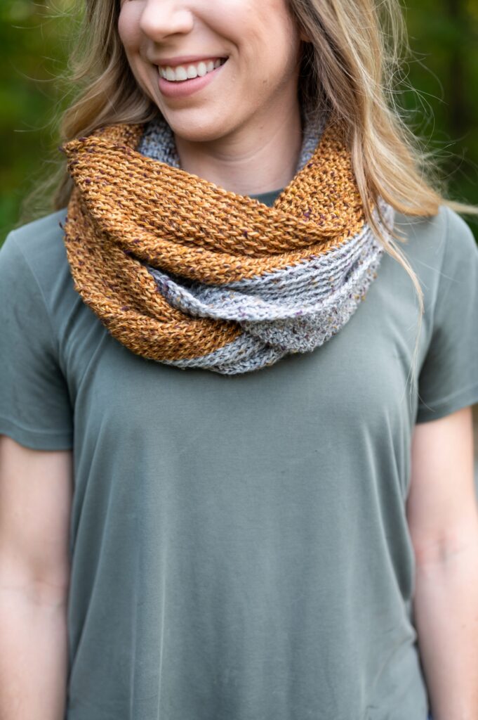 Best Free Quick & Easy Cozy Infinity Scarf Crochet Pattern - Life