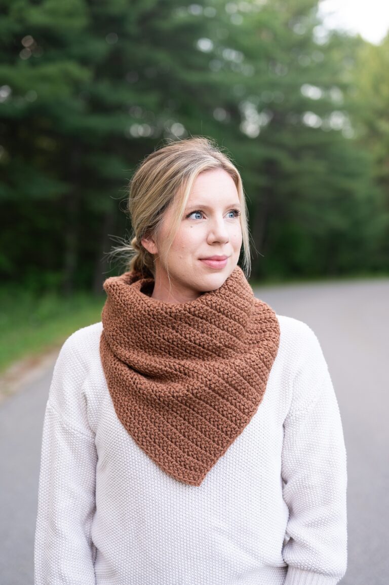 Endless Infinity Scarf pattern by Melissa Fisher